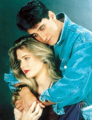 “Халтар царайт” киноны Стерлита, Кандилеара, Тони нар монголчуудыг ингэж шулж байжээ